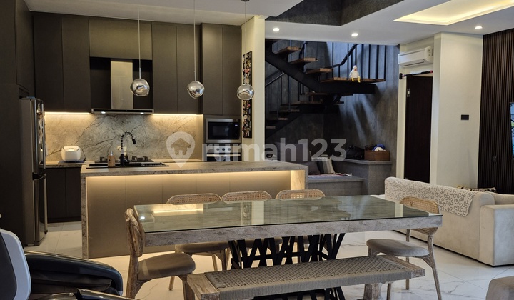 Rumah Modern Tropis Ada Kolam Renang Dalam Cluster Premium Bintaro Jaya Sektor 9 Tangerang Selatan 2