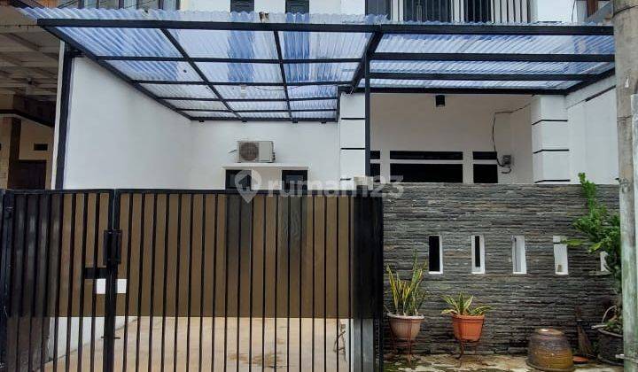 Rumah Sudah Renovasi Semi Furnish Dan One Gate System di Sekitar Bintaro 1