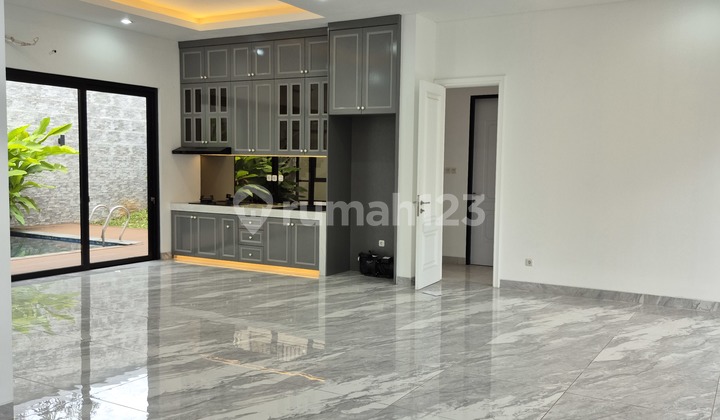 Rumah Baru Dengan Kolam Renang Di Bintaro Jaya Sektor 8 Tangerang Selatan 2