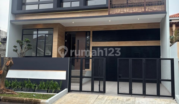 Rumah Tropical Modern Baru Kolam Renang di Bintaro Jaya Sektor 9 Rumah Tropical Modern Baru Kolam Renang di Bintaro Jaya Sektor 9