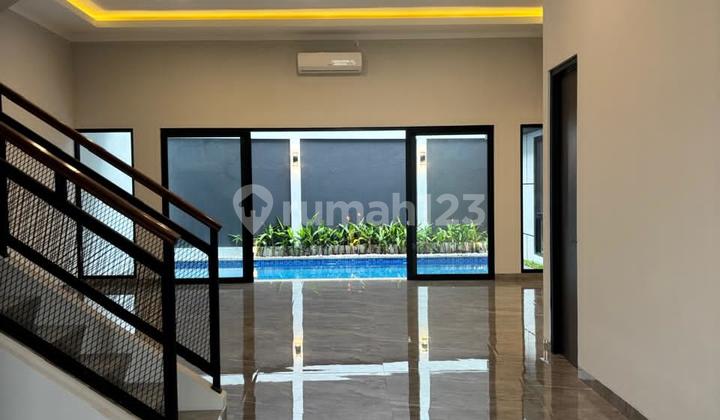 New Modern Tropical House with Swimming Pool in Bintaro Jaya Sector 9 2