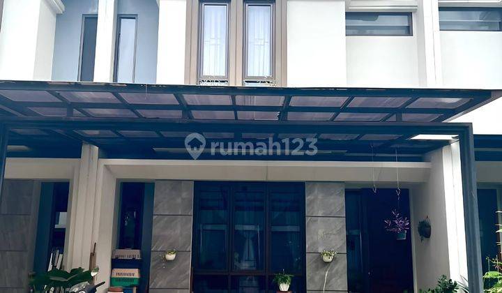 HOT SALE!!  Rumah 2 lantai dengan design interior  mandiri siap huni di BSD dekat Stasiun Rawa buntu 015 1