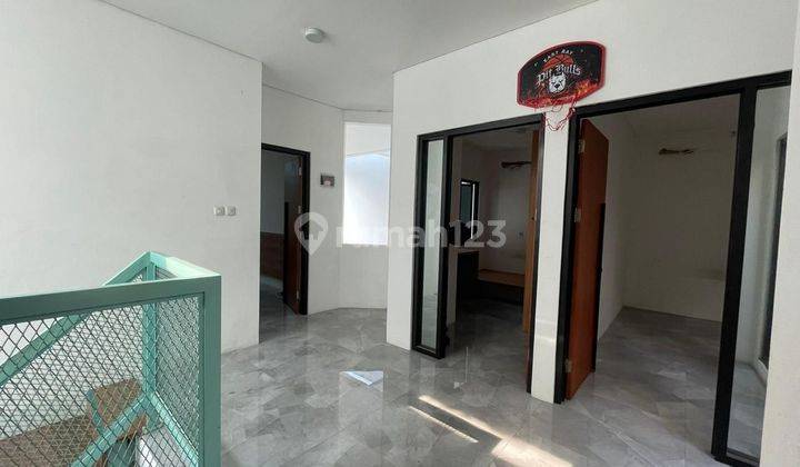 Rumah Modern Minimalis Siap Huni Dalam Cluster Bintaro Jaya Sektor 9 2