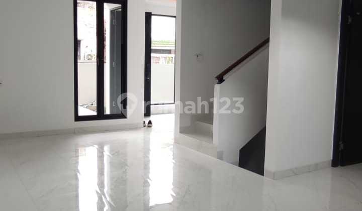 Rumah Baru Modern Siap Huni Di Bintaro Jaya Sektor 9