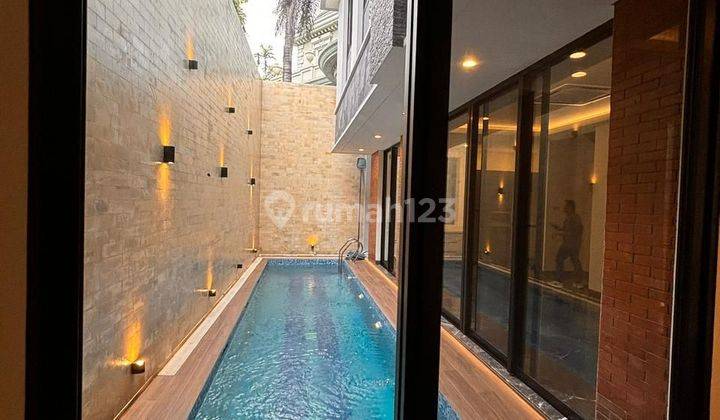 Rumah Baru 3 Lantai Modern Minimalis Di Cilandak Jakarta Selatan 1