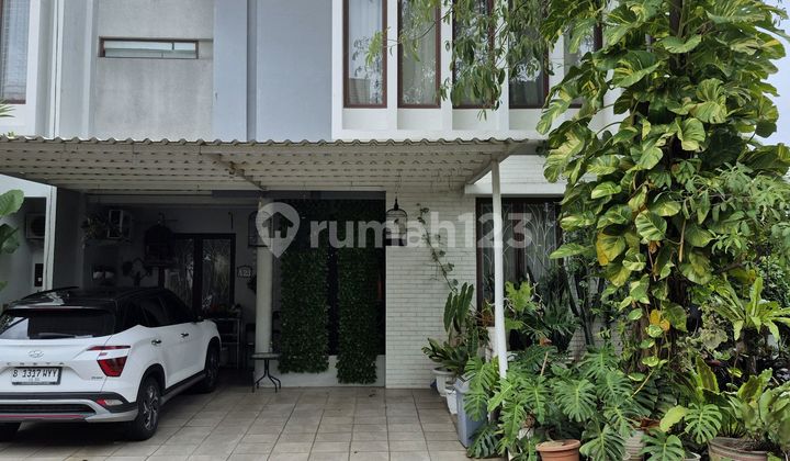 Dijual Rumah Bagus Hoek di Discovery Bintaro Jaya Dijual Rumah Bagus Hoek di Discovery Bintaro Jaya