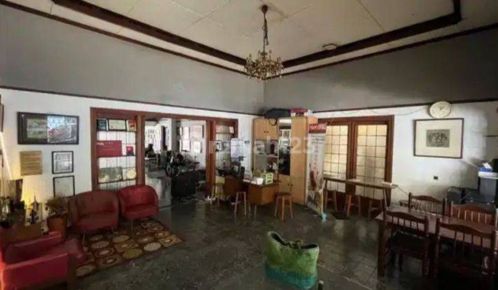 Rumah Strategis Di Pusat Kota Jalan Supratman Bandung 2