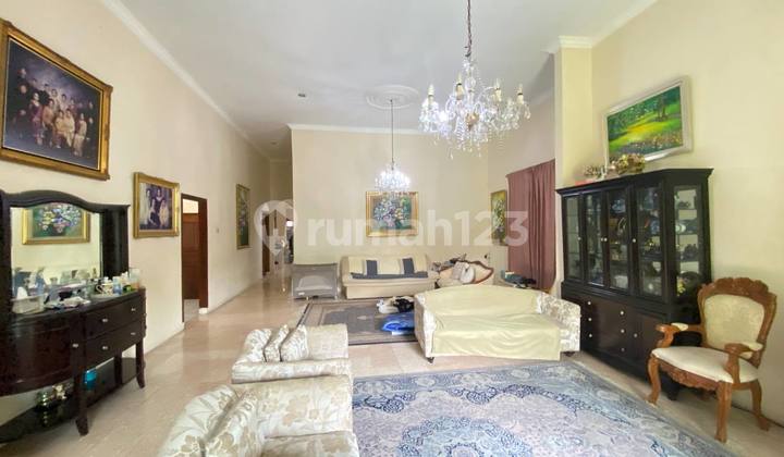 Dijual Rumah Bagus Strategis Di Sayap Riau Bandung