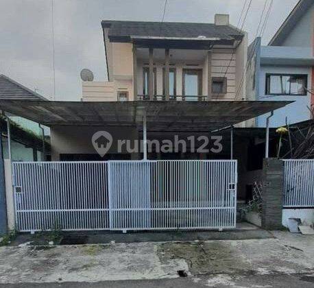 Rumah terawat siap huni di buah batu regency dekat tol 1