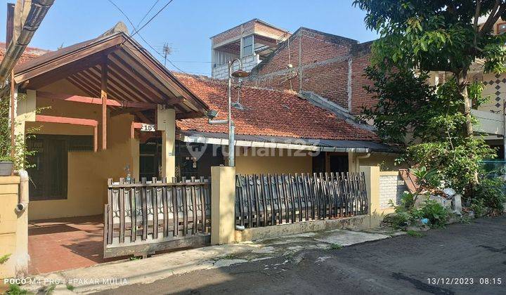 Rumah di jalan ligar dekat indomaret awiligar 1