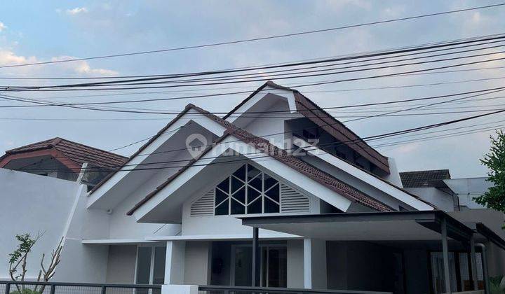 Rumah bagus semi furnish dalam komplek sayap soekarno hatta 1