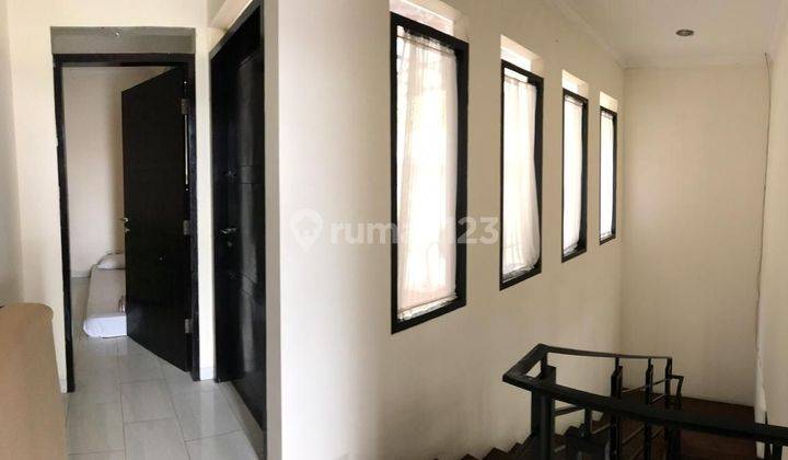 Rumah 3 Lantai Siap Huni di Dago Pakar Bandung 2