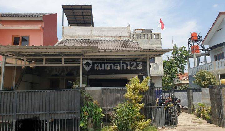 Rumah Hook Terawat Lokasi Strategis di Riung Bandung 2