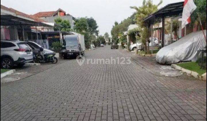 Rumah di Cluster Jingganagara Kota Baru Parahyangan 2