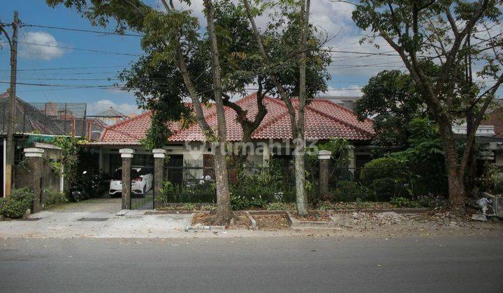 Rumah Mewah Mainroad Daerah Turangga Lengkong Bandung 1