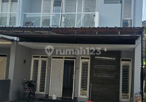 Rumah Bagus Minimalis di Komplek setra dago Antapani Bandung