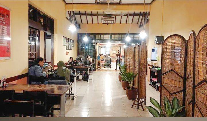 Dijual Cafe Berjalan Di Sayap Riau Martadinata Bandung 1