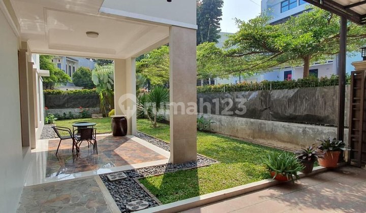 Rumah Hoek Modern Di Setiabudi Regency Bandung 2