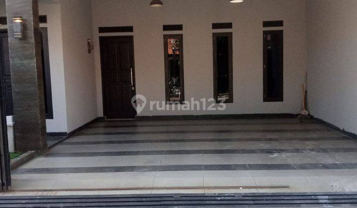 Rumah Bagus Murah Terawat Di Margahayu Raya Bandung 2