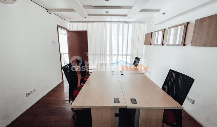 Office in Sudirman, South Jakarta is good