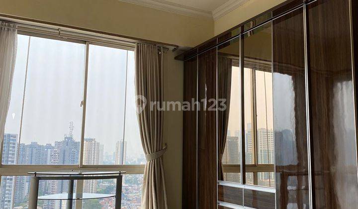 Disewakan Apartemen 3 BR Puri Casablanca Jakarta Selatan 2