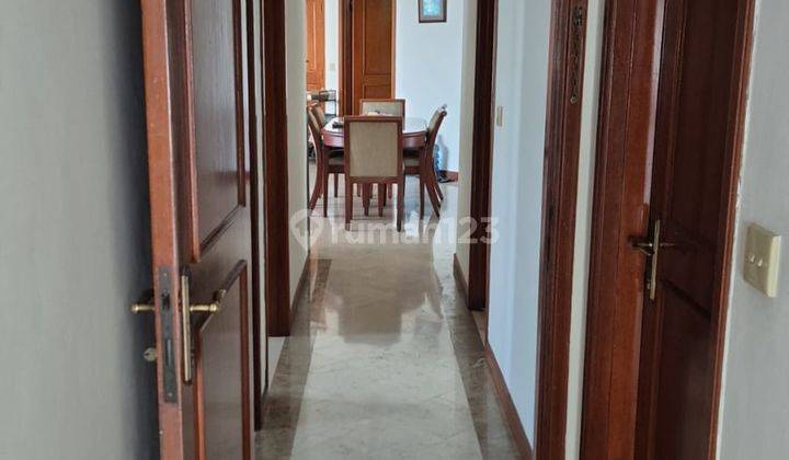 Disewakan Apartemen Lokasi Strategis Perkantoran Denpasar Residence Jakarta Selatan 2