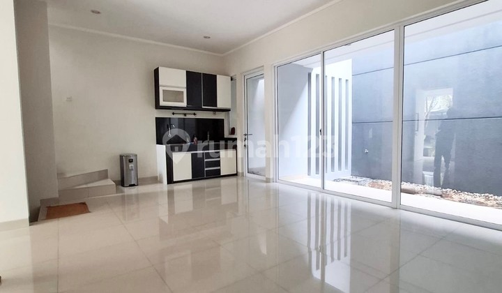 ruang makan jual rumah di bintaro discovery