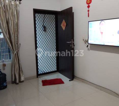 Rumah 2nd Cantik 3 Lantai Tanjung Duren Jakarta Barat , Non.512 3