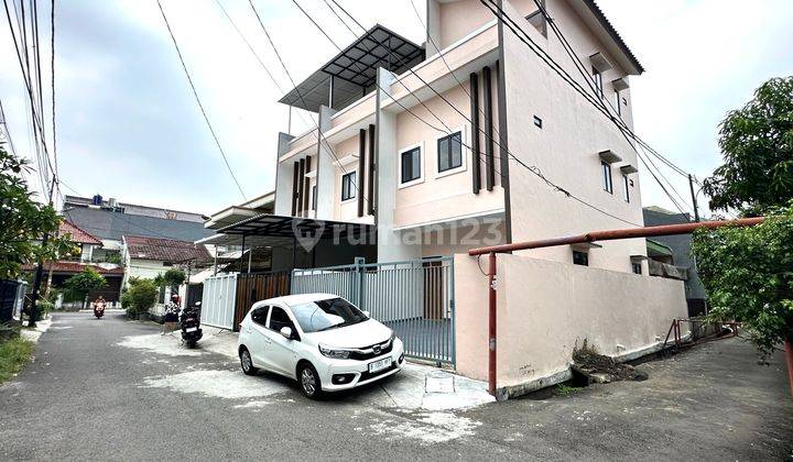 Non.417 Rumah hook Hoki new cantik 2.5 Lt lokasi Strategis  1