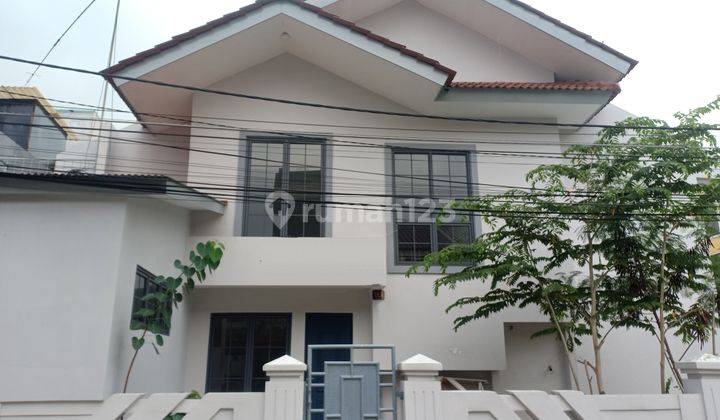 Non.593 Rumah 2 Lantai, Jln 3 Mobil taman Cosmos Jakarta Barat  1