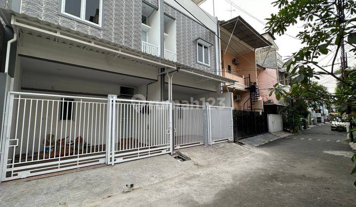 Non.632 Rumah Kos New 3 Lantai Tanjung Duren Jakarta Barat  10