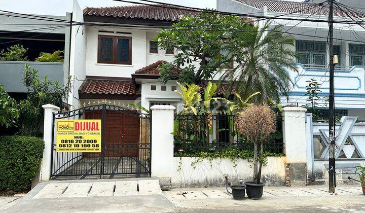 Non.553 Rumah Cantik 2 Lantai Tanjung Duren Jakarta Barat  2