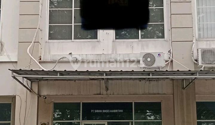 For Sale 3 1/2 Story Shop House at Grn Lake Great Wall