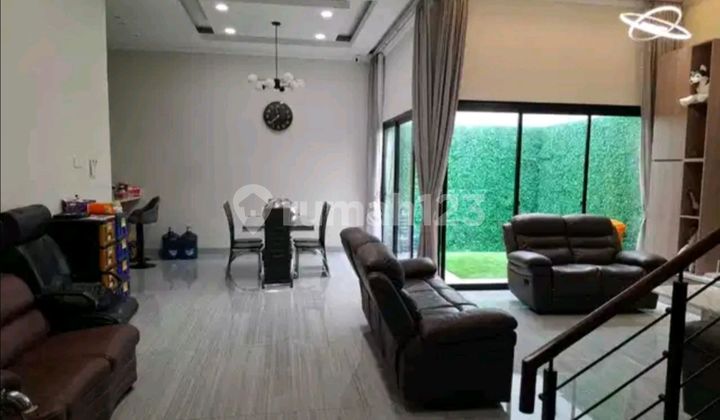 House for Sale 3 1/2 Floors Green Garden 2