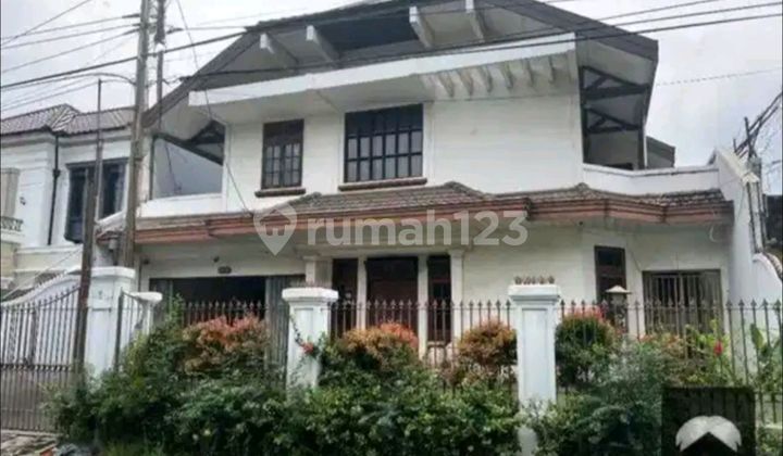Dijual Rumah 2 Lt Tosiga Kebon Jeruk