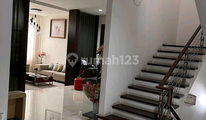 For Sale 3-Story House Permata Buana 2