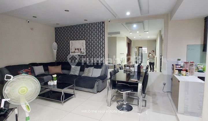 Rumah Dijual Minimalis 2 1/2 Lt Green Garden 2