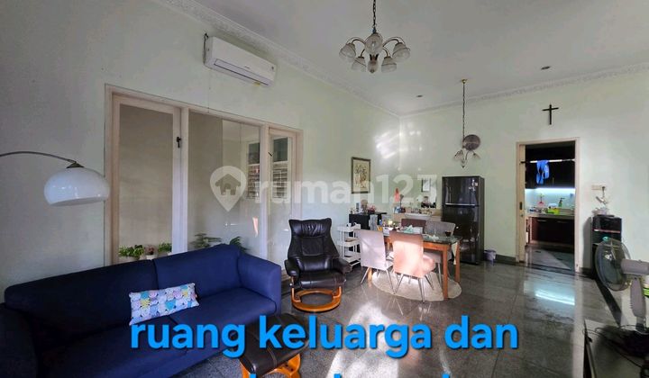 Dijual Rumah 2 Lt Permata Buana