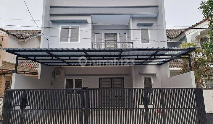 Dijual Rumah Baru, Full Renovasi, Selatan, di Sektor Gading Serpong 1