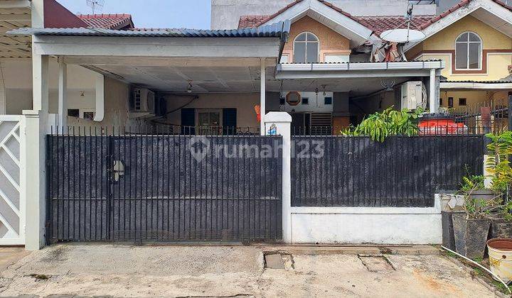 Rumah sudah direnovasi dan siap pakai, Utara, di Cluster Banjar Wijaya 1