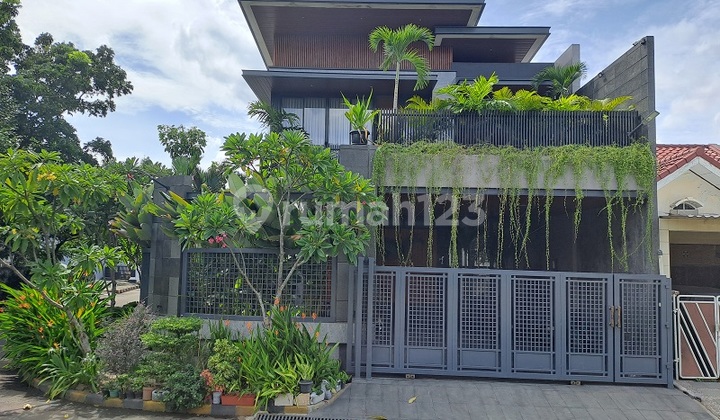 Rumah Baru, Minimalis Modern, Swimming Pool, di Cluster Banjar Wijaya