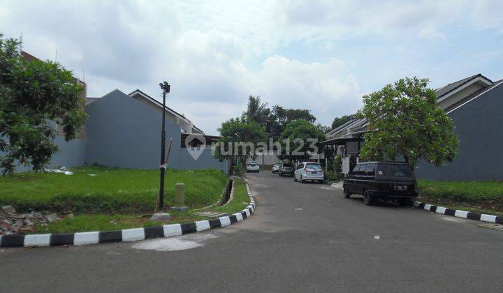 Kaveling hoek siap bangun, hadap barat dan selatan, di cluster cattleya  6