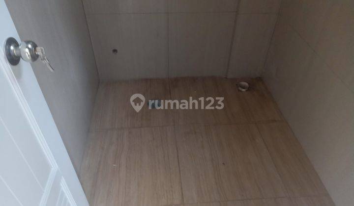 Dijual 2 Unit Ruko Baru, Timur, Lokasi Sangat Strategis 16
