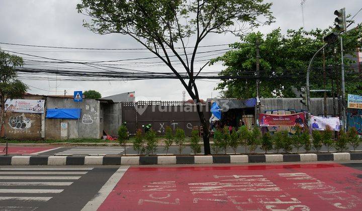 Kaveling Siap Bangun, Selatan, Lokasi di Jalan Raya Hasyim Ashari 1