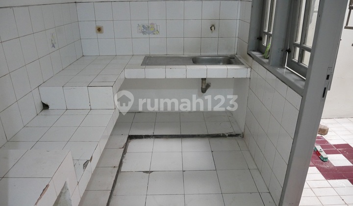 Rumah Siap Pakai, Barat Daya, di Perum Taman Alfa Indah, Joglo 8