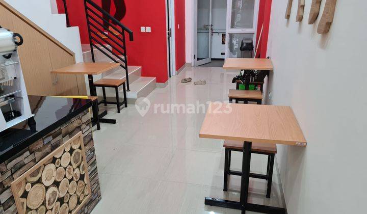 Ruko Siap Pakai, Selatan, Lokasi di Kompleks Ruko Azores Banjar Wijaya 6