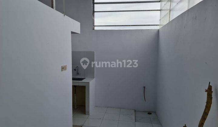 Ruko Siap Pakai, Utara, di Kompleks Ruko Pasar Modern Banjar Wijaya 15