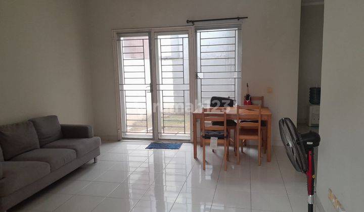 Disewakan Rumah Siap Huni, Semi Furnished, di Perum Premier Park 2 2