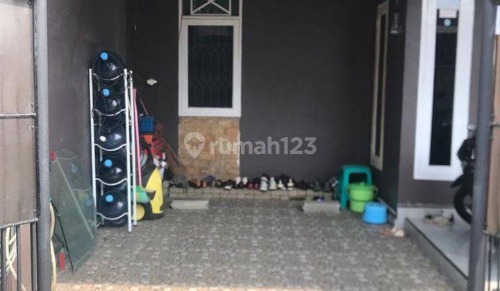 Dijual Rumah Sudah di Renovasi, Utara, di Perum Medang Lestari 2