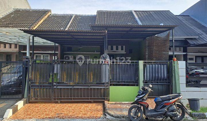 Dijual Rumah Sudah Direnovasi, Utara, di Cluster Banjar Wijaya 1